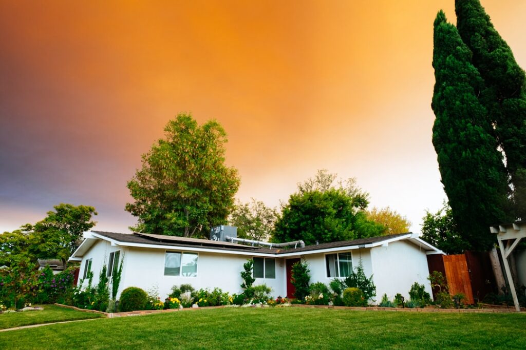 Photo Property management